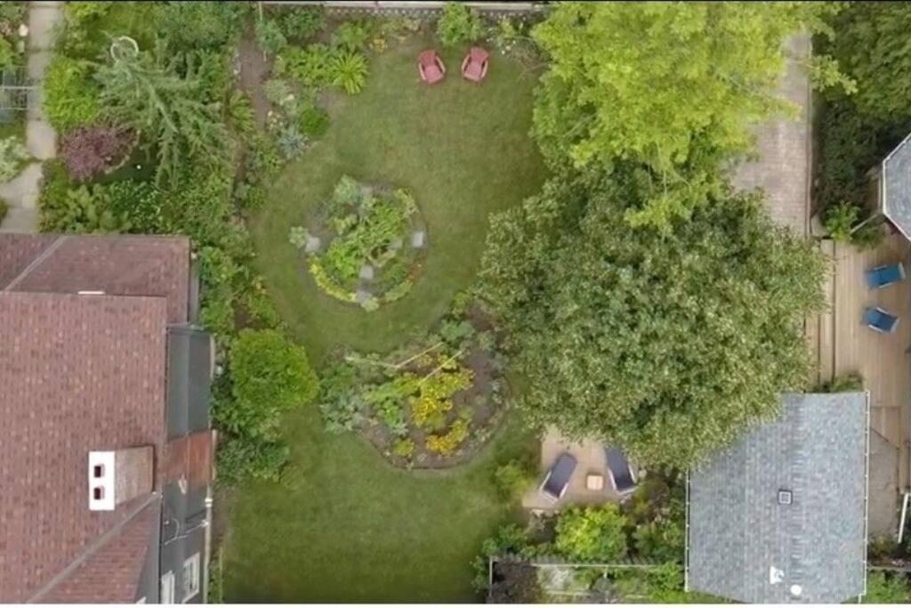 Garden 2 Storey House Ниагарски водопад Екстериор снимка